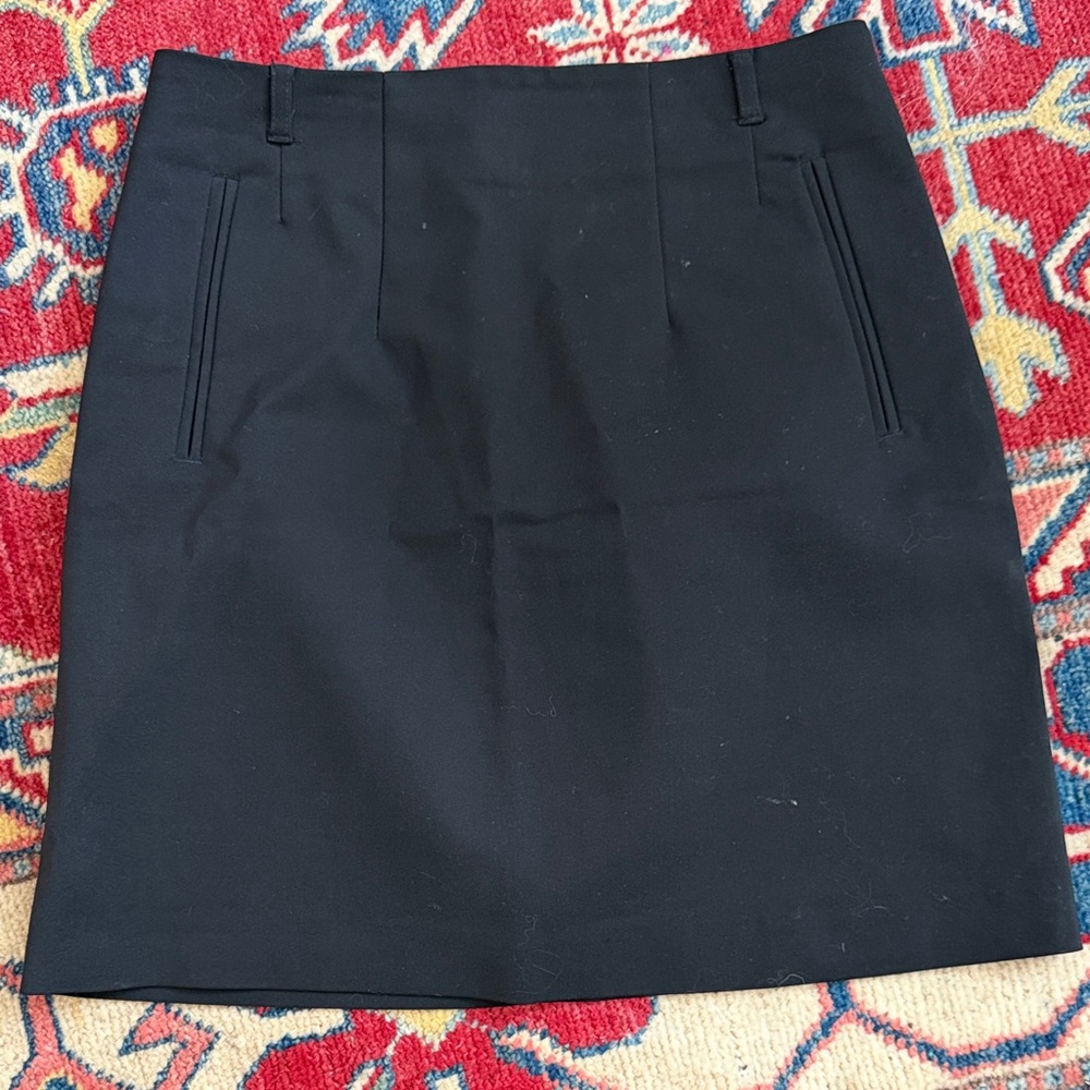 Elegant Black Women's Skirt